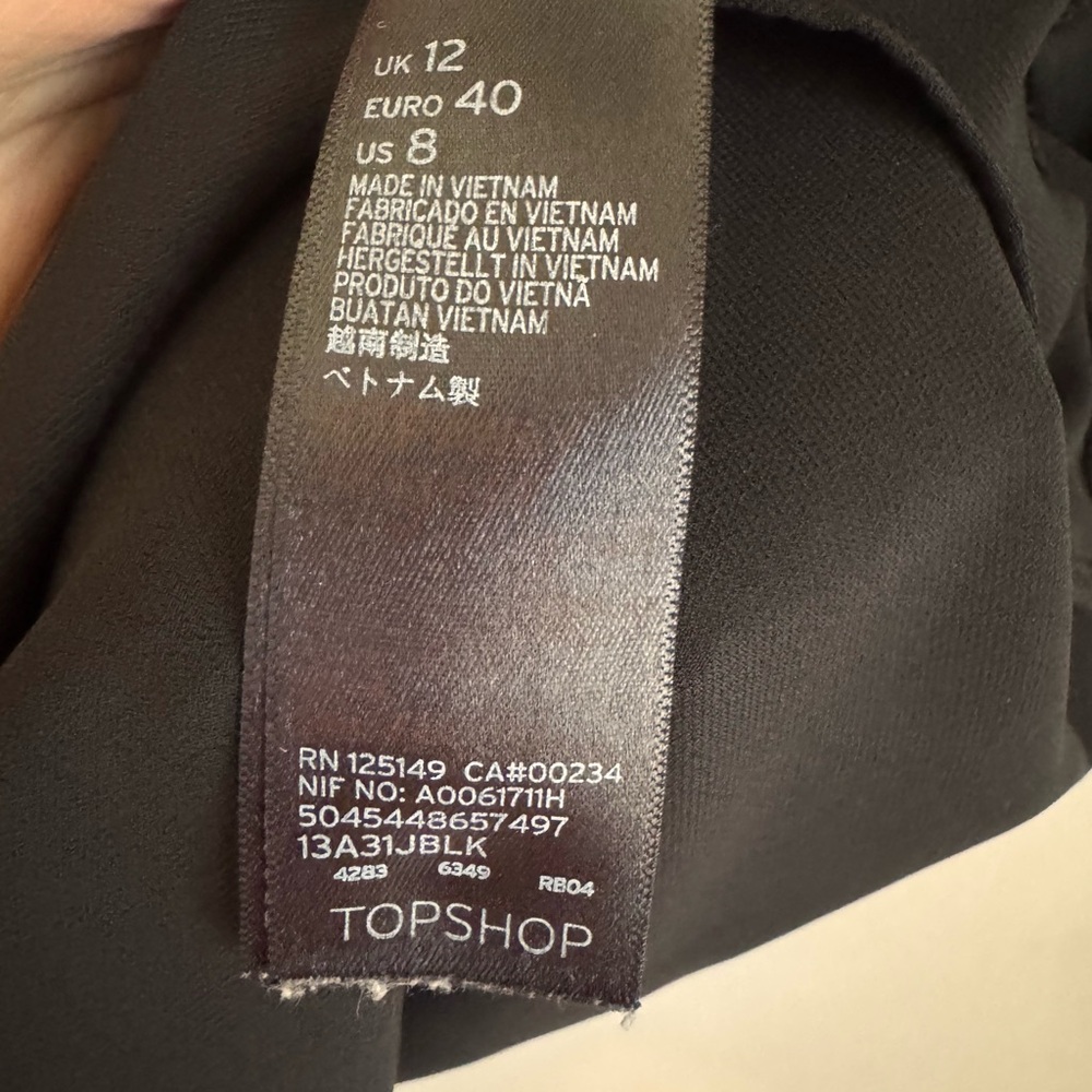Topshop Black Strappy V-Neck Camisole Tank Size 8 Minimalist Cami - Picture 6 of 7